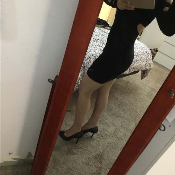 Dress - Picture 3 of 5